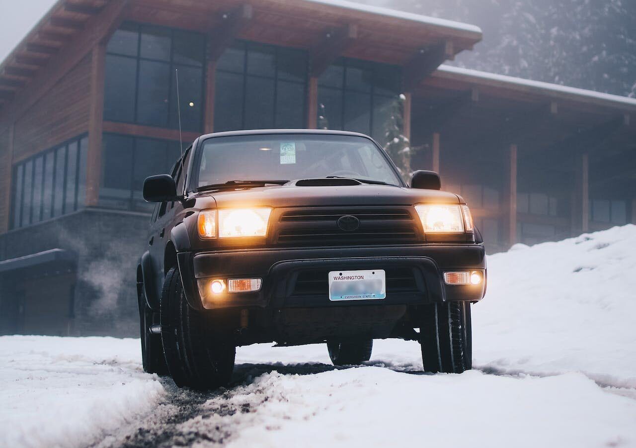 Navigating Winter Roads in Everett, WA with Blue Star Auto Salon